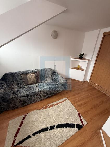 Apartament 4 camere, pe 2 nivele, 92 mp utili-zona Racadau