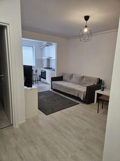 Apartament 2 Camere Hils Brauner Centrala Proprie Prox. Metrou