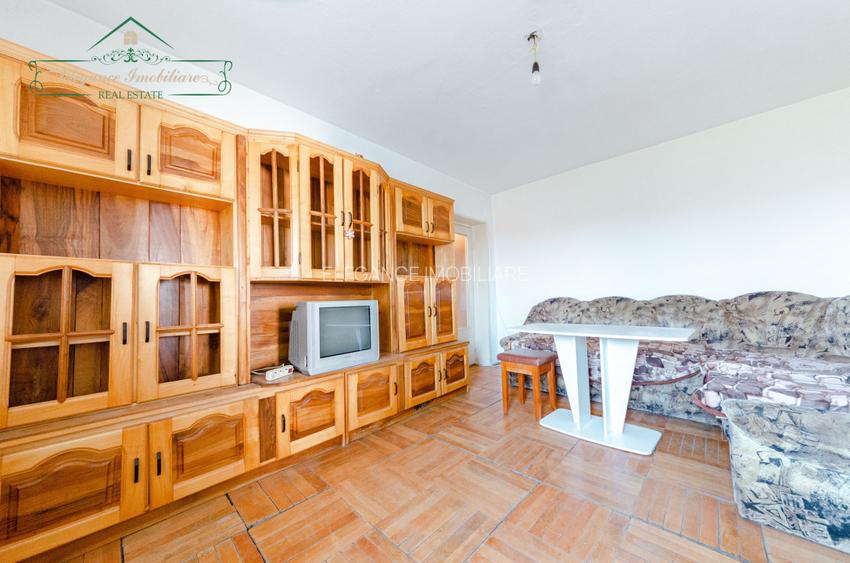 Apartament cu 3 camere, zona Fortuna, Arad - 2