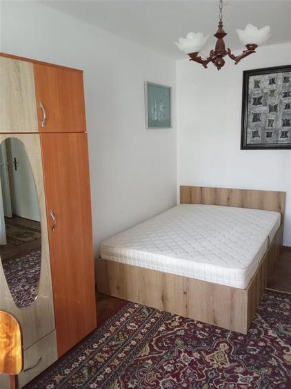 Apartament 2 Camere Podu Ros - Liceul Emil Racovita
