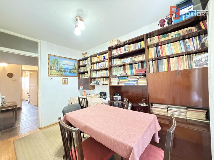 COMISION 0% Apartament cu 3 camere de vanzare, zona Lipovei