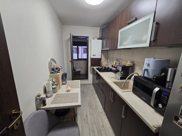 Garsonieră decomandată, complet mobilată și utilată, Royal Comfort Residence Chi