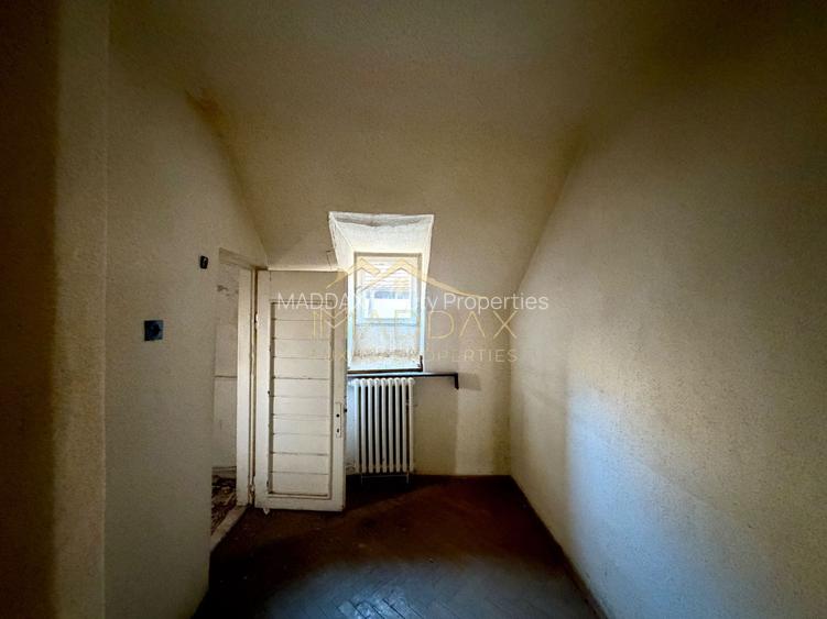 Vila cu 10 camere *540mp* // Zona Titulescu - 41