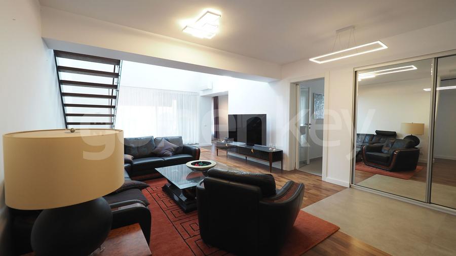 Apartament duplex spatios cu 4-5 camere | vedere deschisa