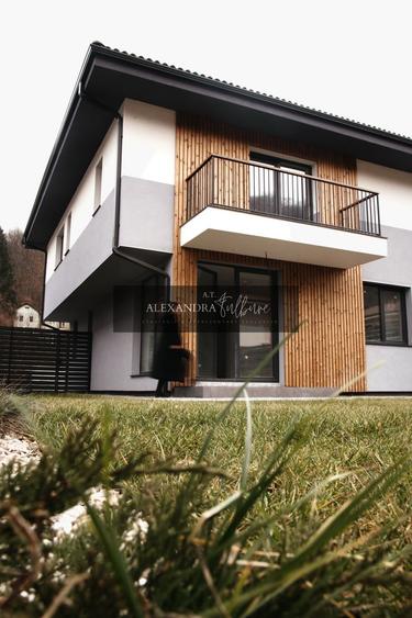 Duplex 4 camere DECOMANDATE, 120 mp utili, 180 mp curte, P+ET+POD