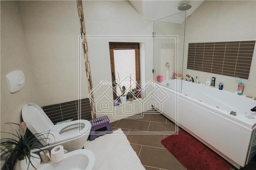 Casa la cheie in Cisnadie - zona Stadionului - 7 camere - 33