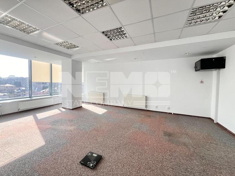 Spatiu Birouri 240 Mp I Suceava/Centru  I 3000 Euro/luna