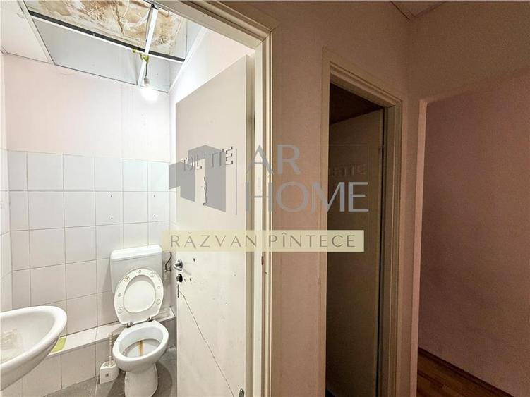 Inchiriere spatiu comercial, vitrina, ultracentral, Ploiesti