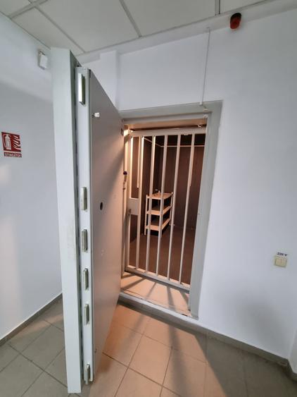 Spațiu comercial ultracentral | 387 mp | Acces din două părți