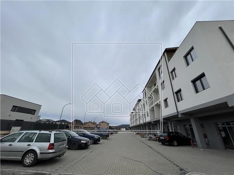 Apartament nou, 3 camere si balcon, 64 mp utili, Selimbar