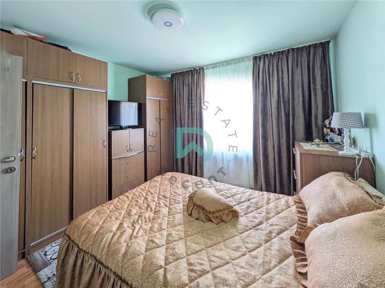 Apartament 3 camere Judetean, Brasov