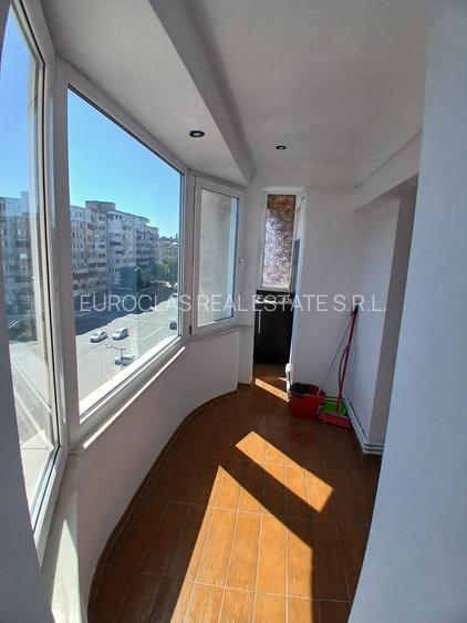 Apartament 2 camere - zona Trocadero - 128.000 euro (cod E6) - 9