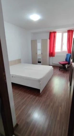 Apartament 3 Camere,Timpuri Noi,bl.2012,et.1/2,DECOMANDAT,centrala,mobilat