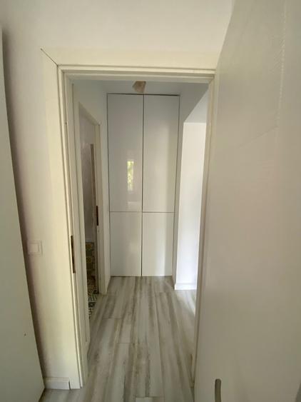 Apartament cu 2 camere, zona Podu Ros