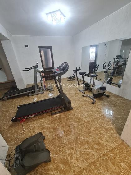 VILA DEOSEBITA NOUA CU FINISAJE ,DOTARI SI MOBILIERPREMIUM - 8
