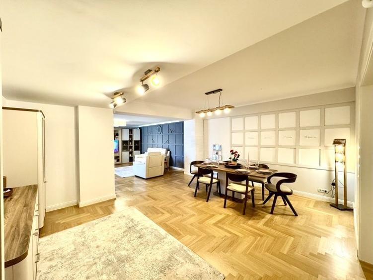 Apartament de Lux, 140 mp, cu Gradina Privata, Baneasa