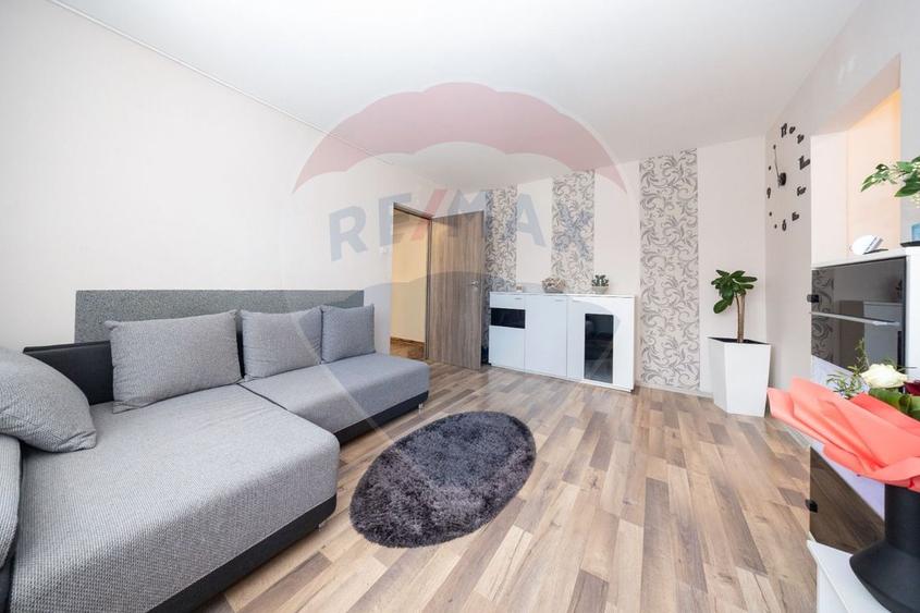 Apartament cu 2 camere, mobilat, utilat - de vânzare în zona Astra