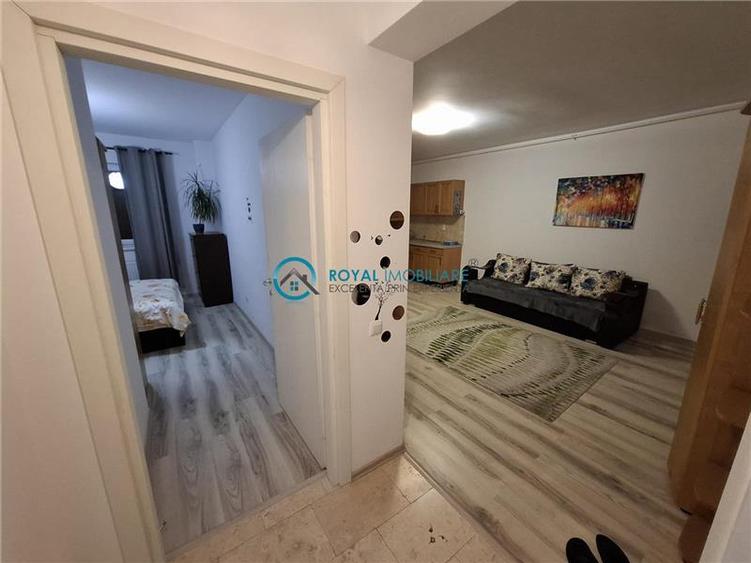 Royal Imobiliare - Inchiriere Apartament zona Vest