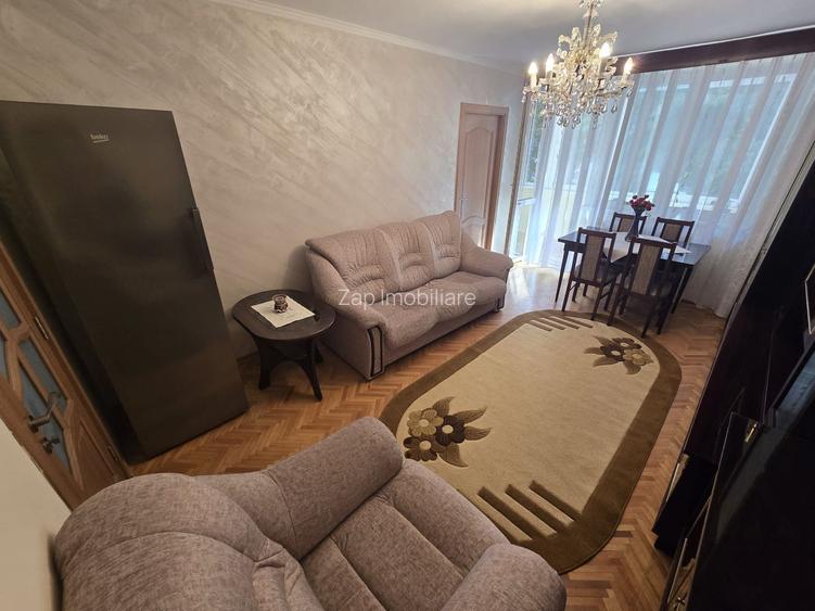 Apartament 3 camere,et.1,bloc izolat,70mp,lift nou,pivnită - 11