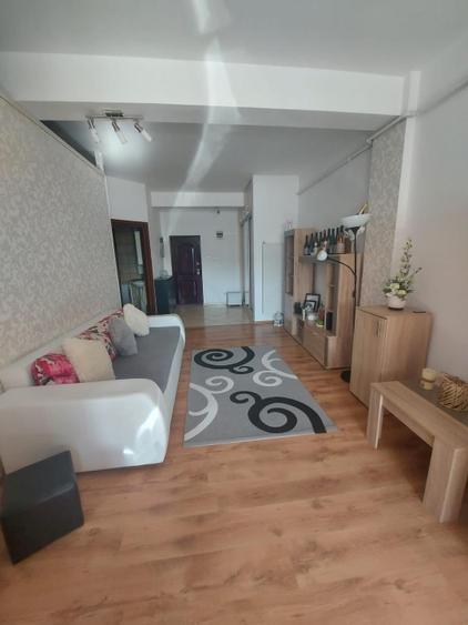 De vanzare apartament 2 cameri ,Calea Moldovei