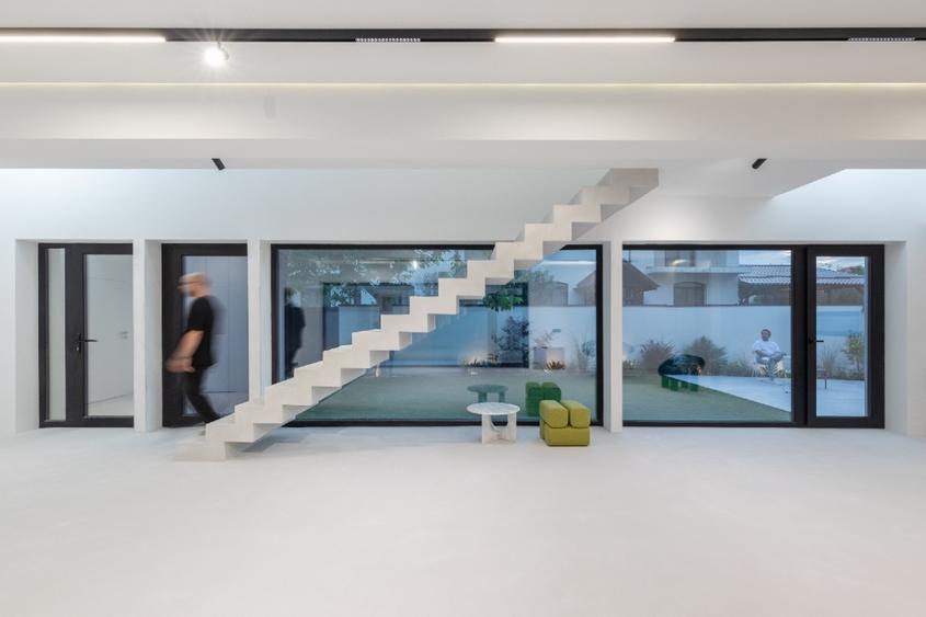 PROPRIETAR• VILĂ ÎN PIPERA – IANCU NICOLAE •DESIGN CONTEMPORAN