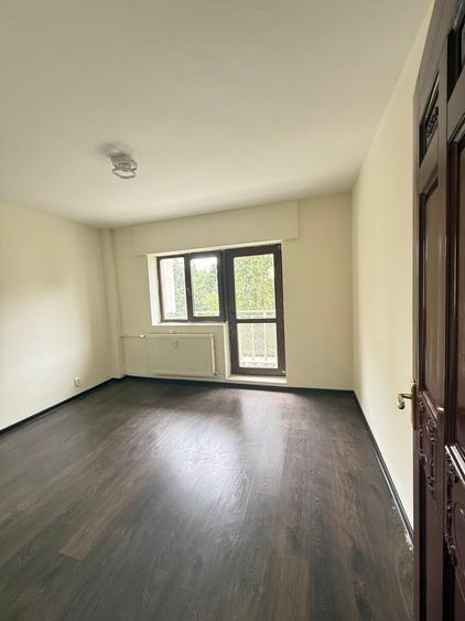 Vanzare apartament 4 camere Bld. Unirii - Fantani Bucuresti