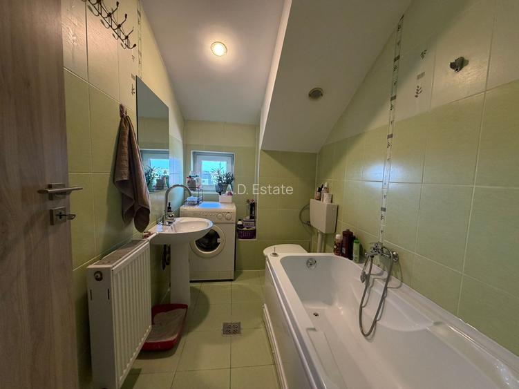 1 Decembrie  2 Camere Bloc 2014 Caramida 52 Mp Loc Parcacare 15 Min Metrou - 11