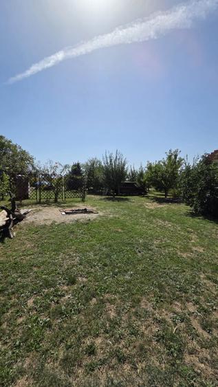 Casă de vânzare la intrare în Păulești – zona Melody