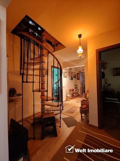 Grigorescu, casa 8 camere, 8 bai, 2 bucatarii, 1123mp curte