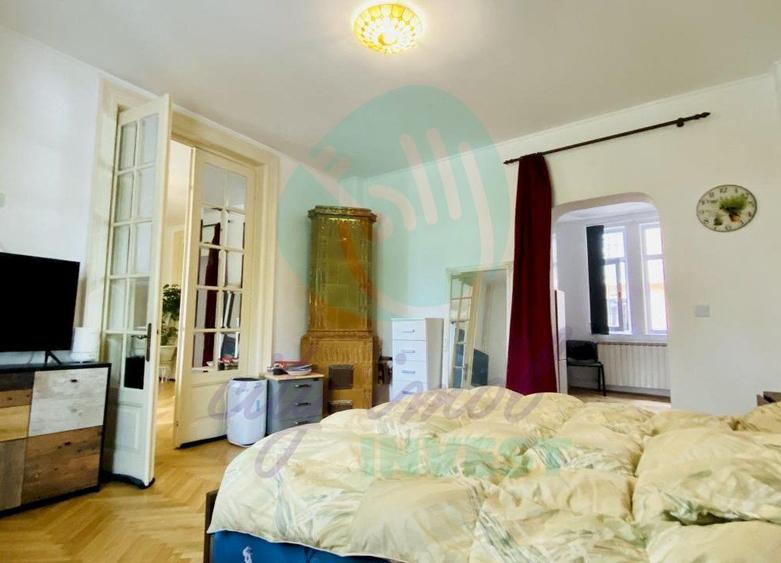 Casa cocheta cu gradina