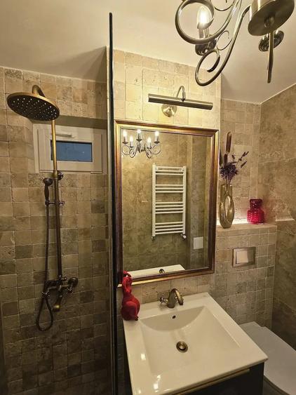 APARTAMENT DE VÂNZARE CU CAMERE IN ZONA PIAȚA VICTORIEI-INT. DR,IACOV,FELIX