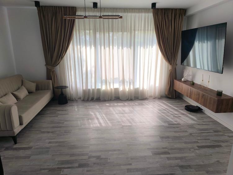 Casă de vânzare tip duplex