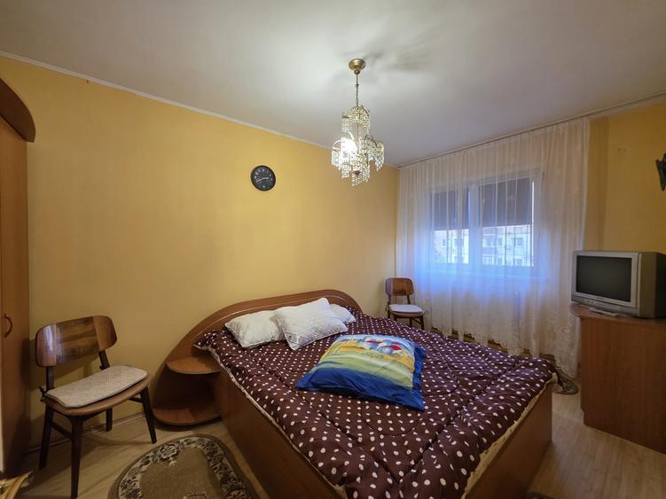 Inchiriez apartament 2 camere Deva Gojdu