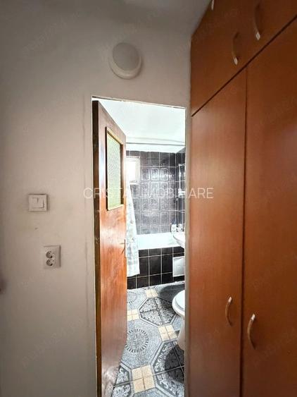 Vanzare Apartament 2 camere, 48 mp, parter, parcare, bloc reabilitat , Rahova - 5
