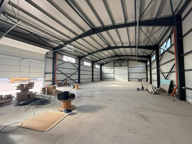 HALĂ INDUSTRIALĂ NOUĂ DE ÎNCHIRIAT – 600 MP UTILI | TEREN 2.000 MP