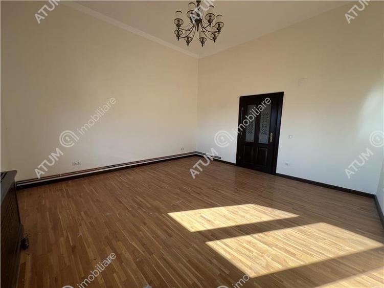 Spatiu birouri renovat de 206 mp utili pe Bld. Victoriei din Sibiu