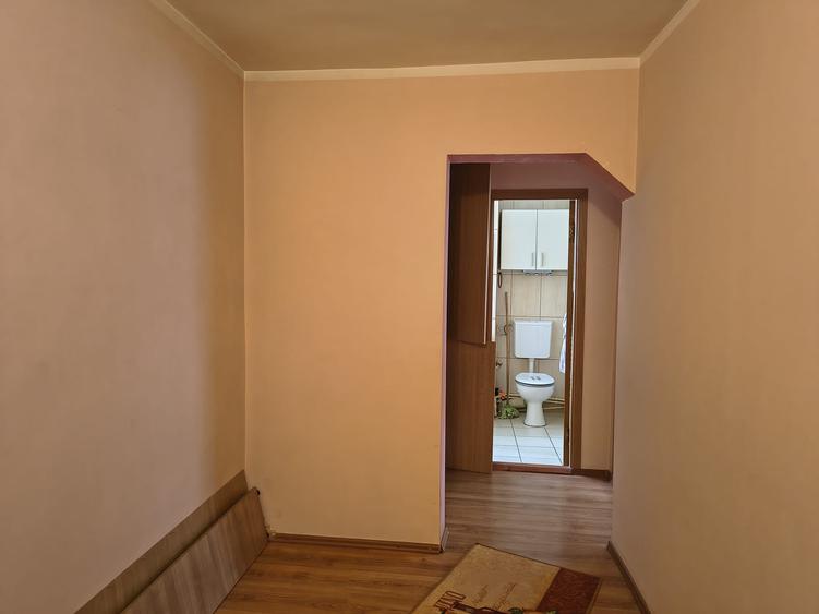 Apartament cu 2 camere ~ zona Micro 5 / Piata ~ etaj 1 din 10 ~ confort 1