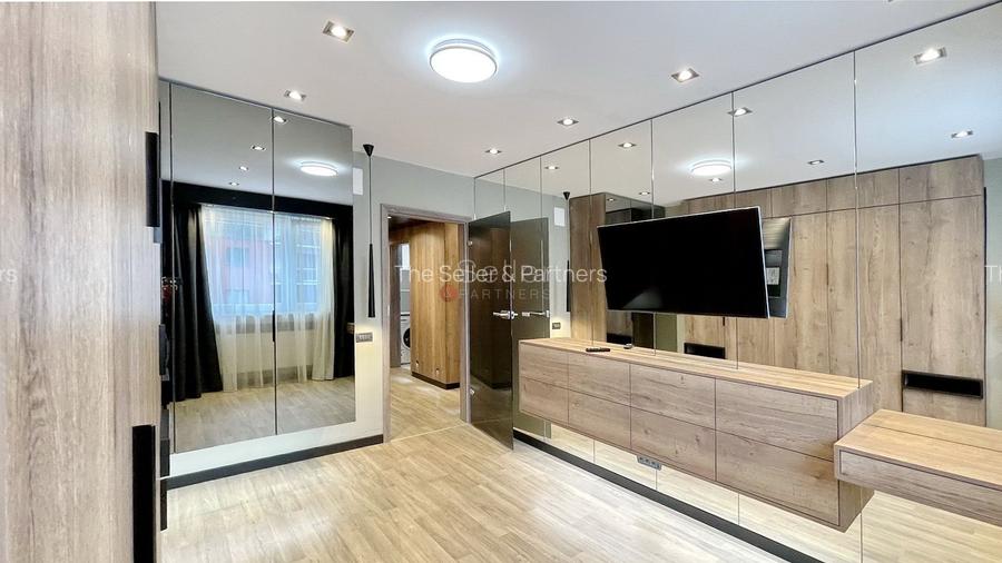 Design Exclusivist - 27
