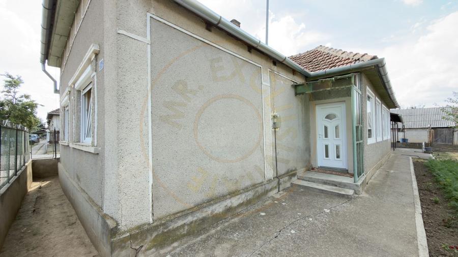 Casă 4 camere, Teren 1005 mp Loc. Căpleni Nr.786 -Jud. Satu Mare
