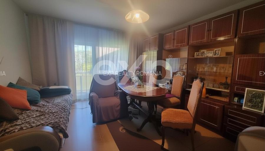 Apartament 4 camere | 80 mp | Decomandat | Dambul Rotund