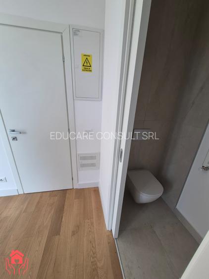 METROU LAMINORULUI (The Meadows)- Vila cu vedere catre lac, ne/mobilata luxury! - 12