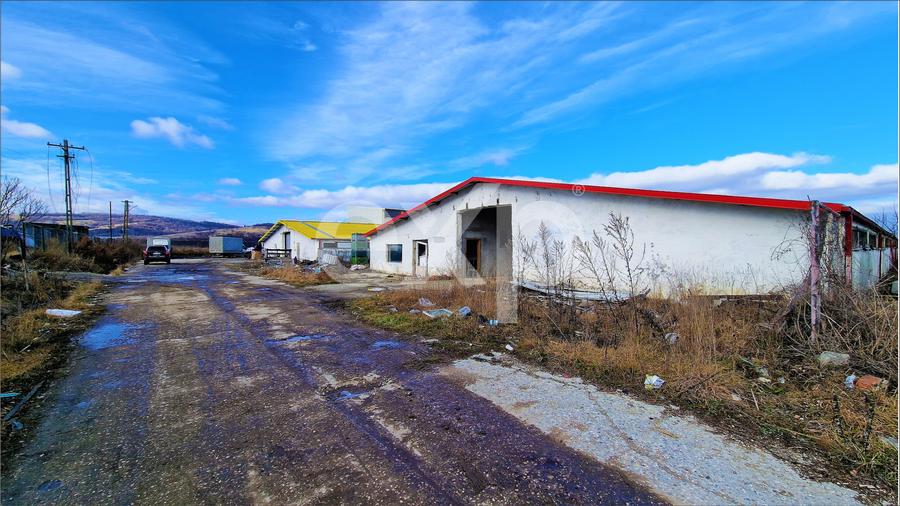 Hala industriala 2000 mp + teren 2776 mp | Rasnov – zona industriala Chimica