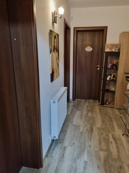 Giroc - Casa individuala cu 3 dormitoare si garaj