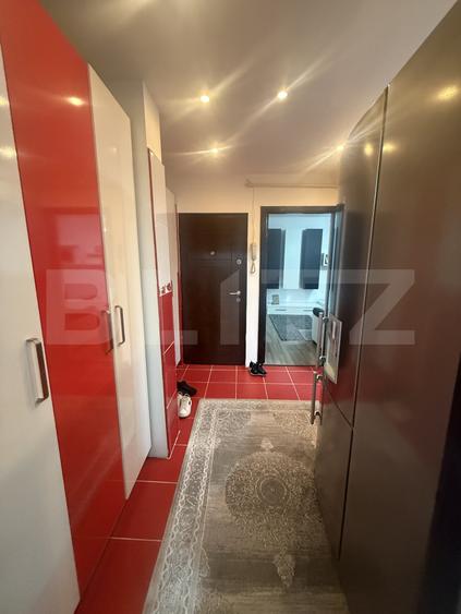 Apartament 3 camere, 70 mp, etaj 1- zona Micro 3