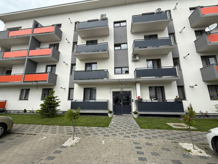 Apartament 3 camere semifinisat, 67mp, parcare, etaj 2!