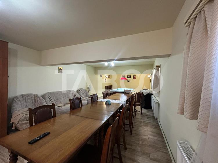 Casa individuala cu piscina incalzita 5 camere acces auto Turnisor
