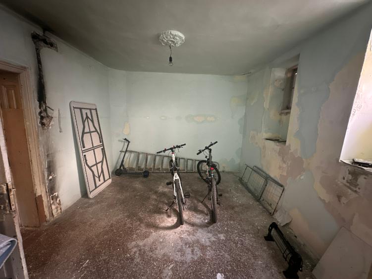 Apartament în vilă istorică, 7 camere, Filibiliu–Romulus