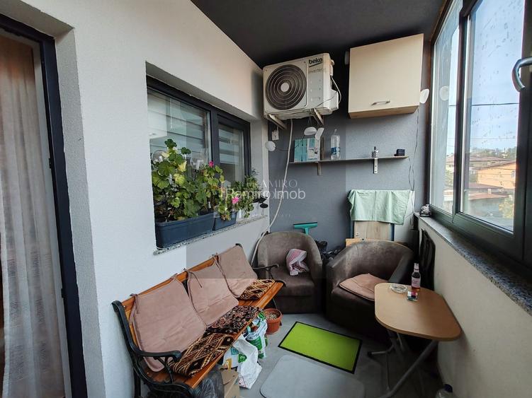Apartament 2 camere, Sector 5, Pecineaga/Salaj, decomandat, centrala - 9