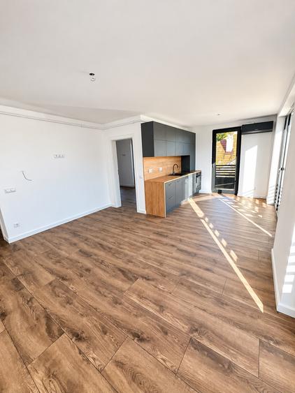 Apartament premium ultracentral, etaj 1, parcare si garaj, bloc nou