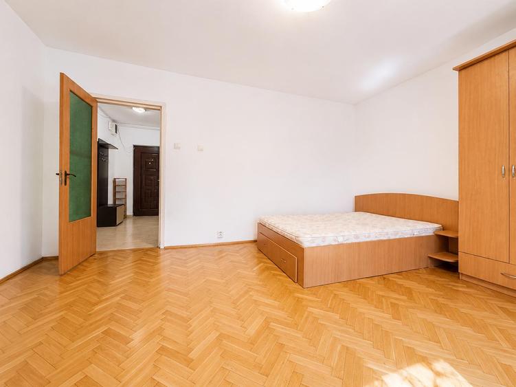 2 camere 13 Septembrie | Ion Urdareanu | Decomandat | An 1988